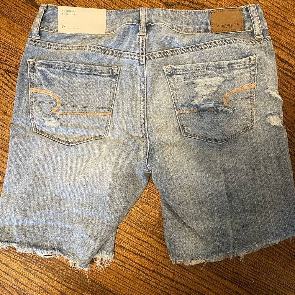 NWT - American Eagle Tomgirl Bermuda - Picture 1 of 4